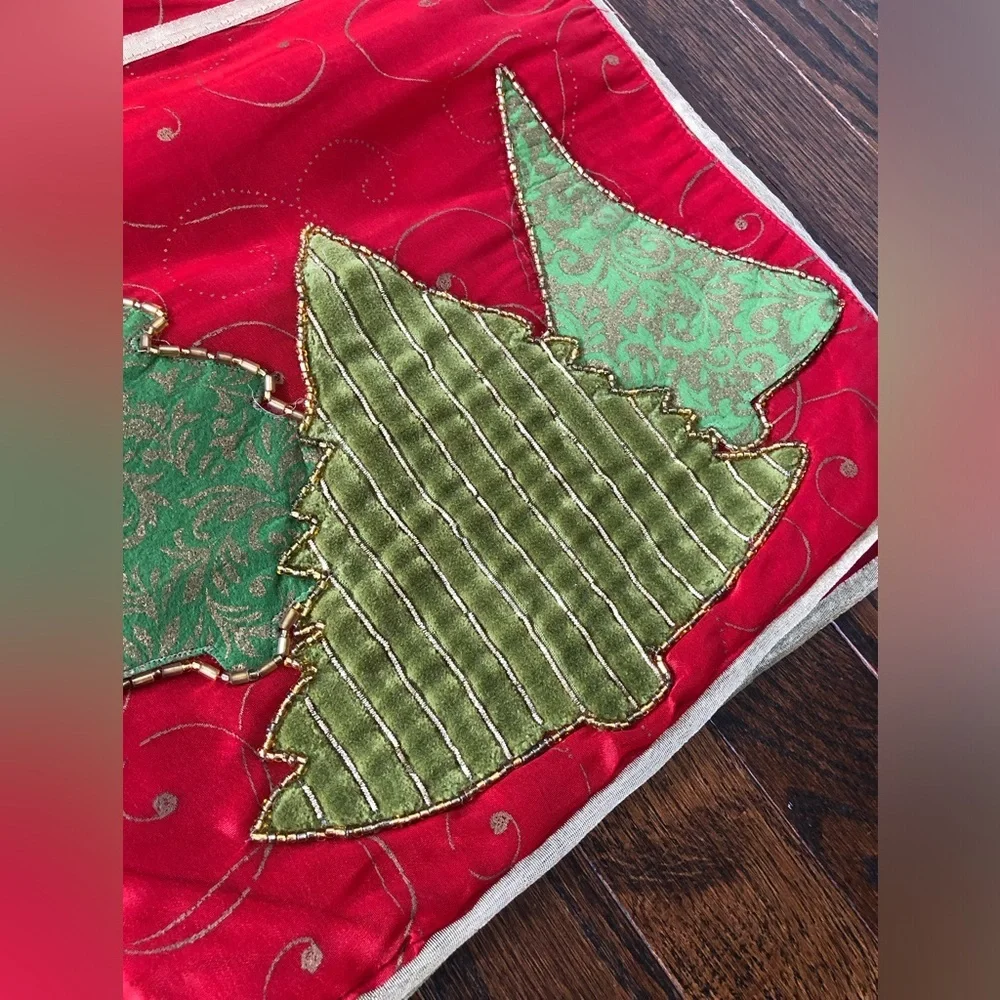 Pier 1 Imports 13”x72” Red/Gold/Green Christmas Trees Appliqué Table Runner